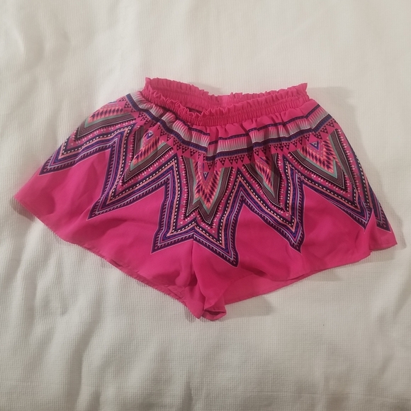Pants - Aztec Print Shorts